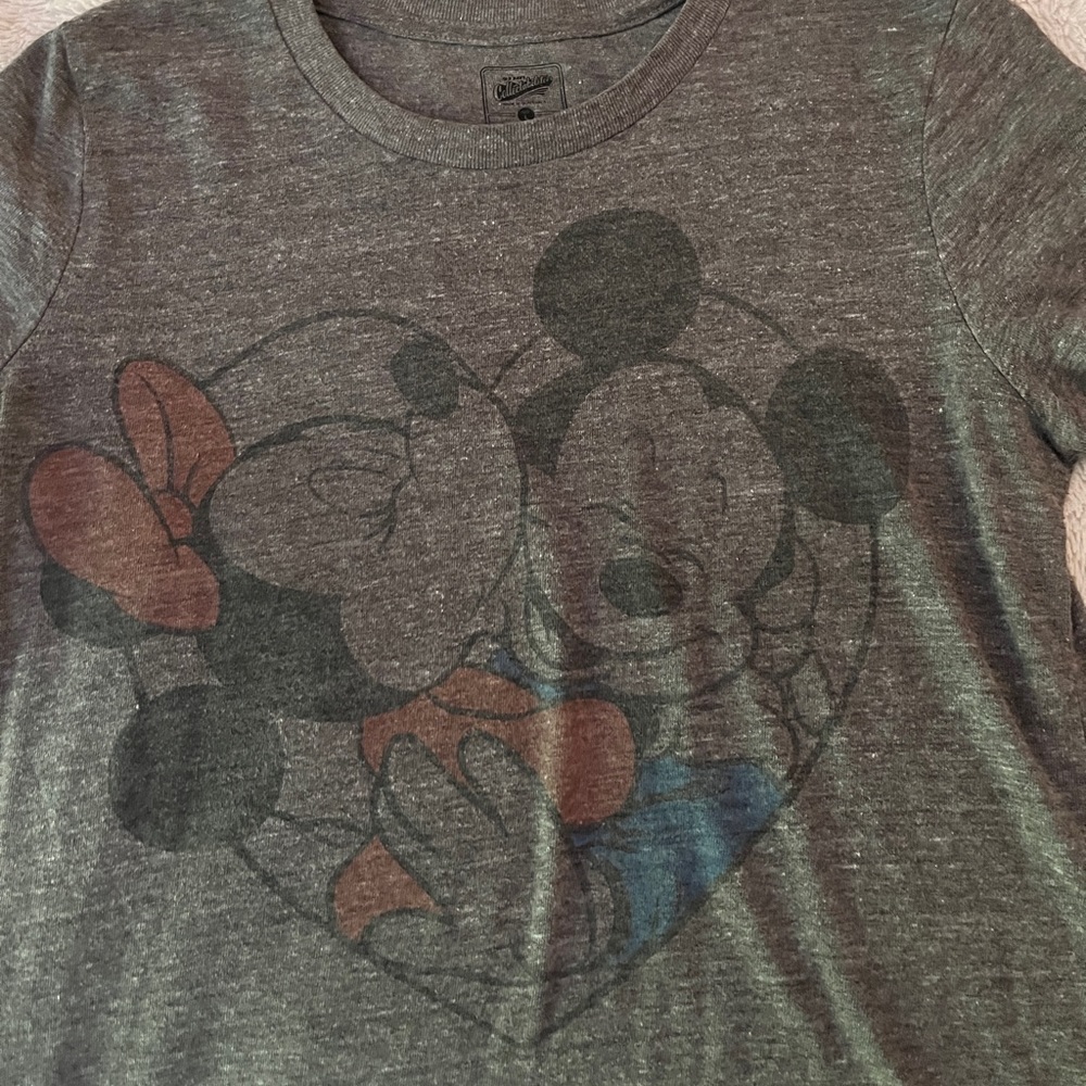 t shirt